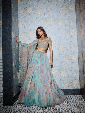 Mahima Mahajan Rashida Lehenga Set XS